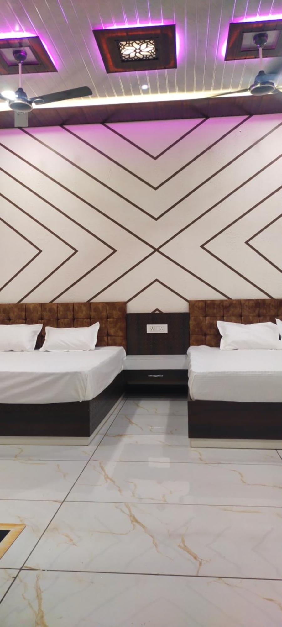 Anant Home Stay Ujjain Bilik gambar
